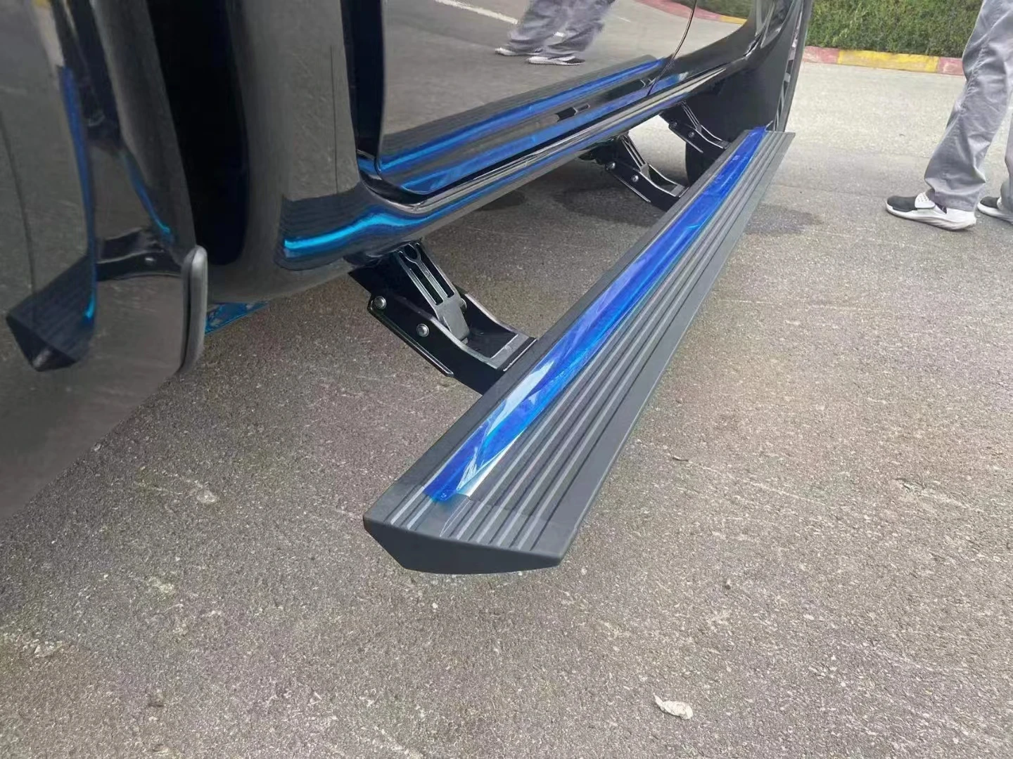 Power Deployable Side Step Fits for NISSAN NAVARA 2016-UP Running Board Nerf Bar Black