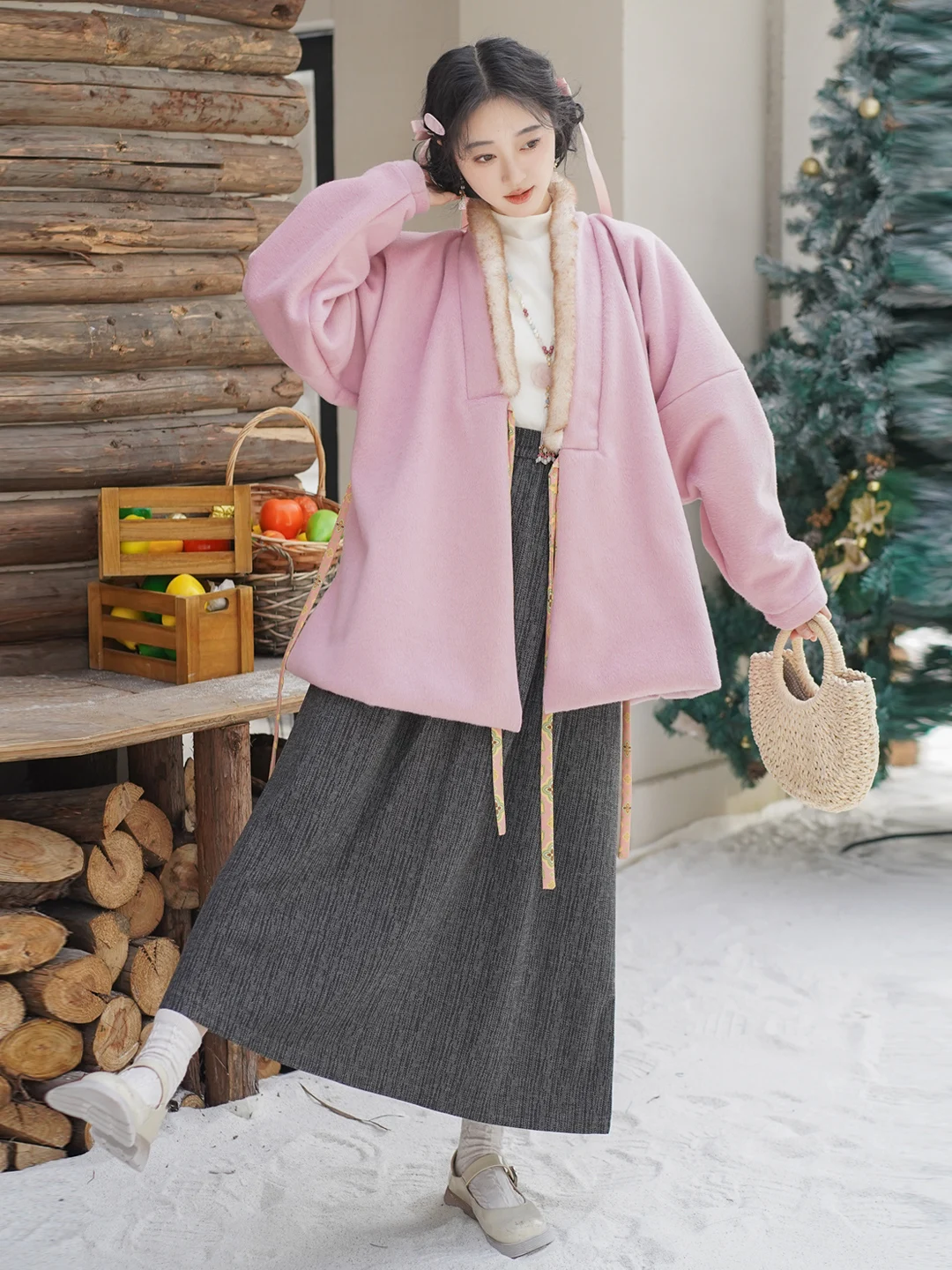 

Розовый комплект Ханьфу в стиле династии Мин для женщин: осенне-зимний винтажный наряд для повседневной носки, с прямым воротником, традиционный китайский костюм