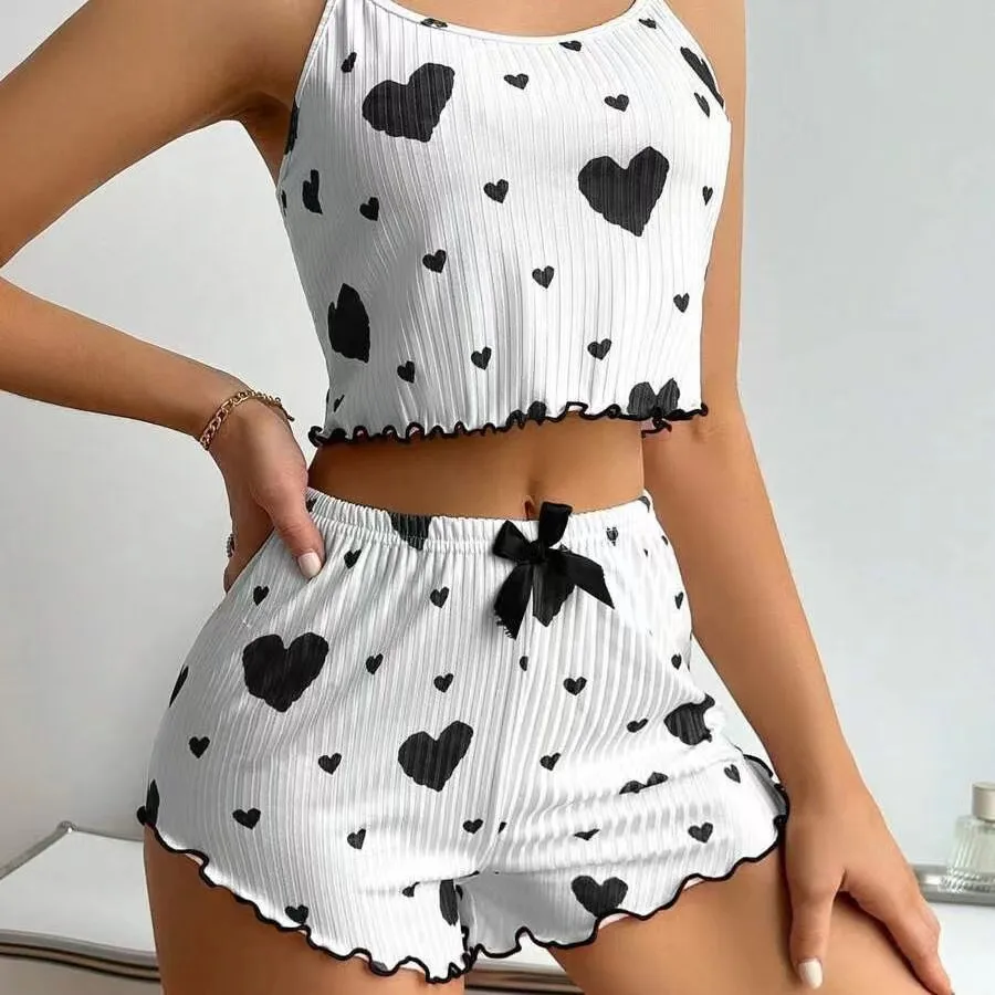 Vente chaude femmes pyjamas ensemble vêtements de nuit 2 pièces débardeurs courts et Shorts blanc ventiler doux décontracté rouge amour impression vêtements de nuit