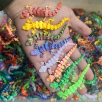 2D Flat, 20pcs 3D Printed Small Geckos, Length 9cm, PLA Material, Vibrant Colors, Perfect for Holiday Decorations