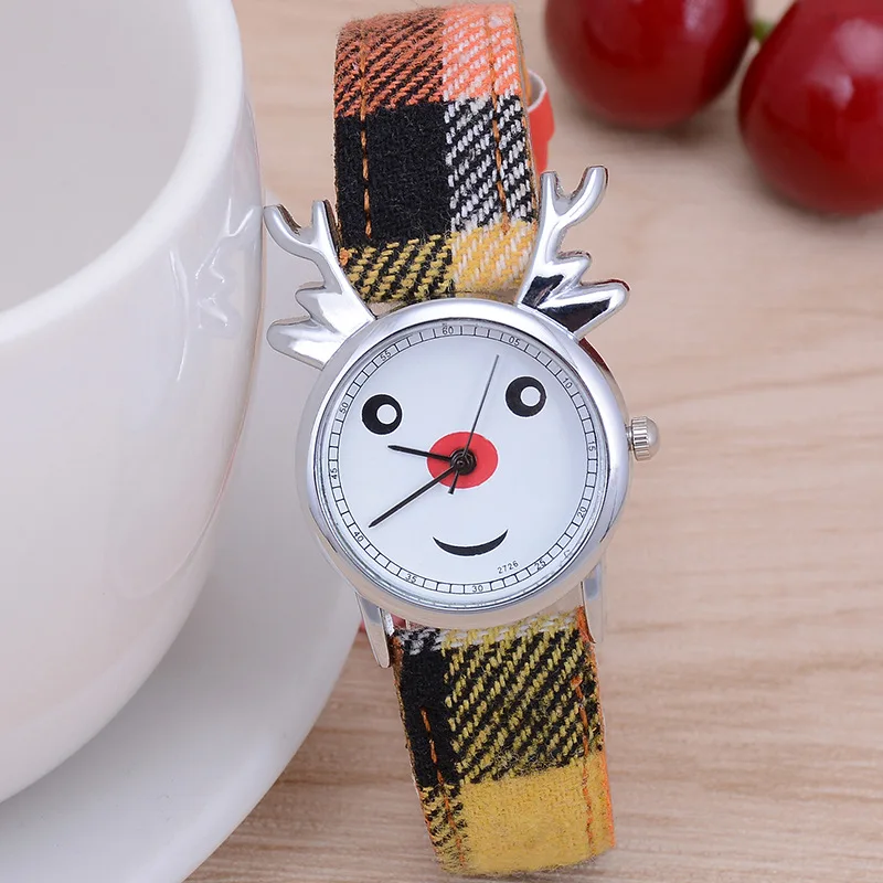 อุทัย CQ68 นาฬิกาแฟชั่นผู้หญิง เข็มขัดพักผ่อนกวางคริสต์มาส นาฬิกาควอทซ์หรูหรา และนาฬิกาของขวัญสําหรับผู้หญิง