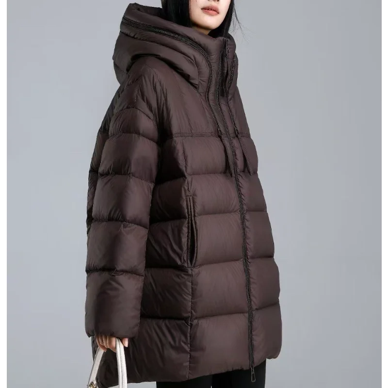 سترة نسائية متوسطة الطول وصلت حديثًا لشتاء 2025 معطف فضفاض وسميك وتصميم أنيق مع قلنسوة بسحاب #2