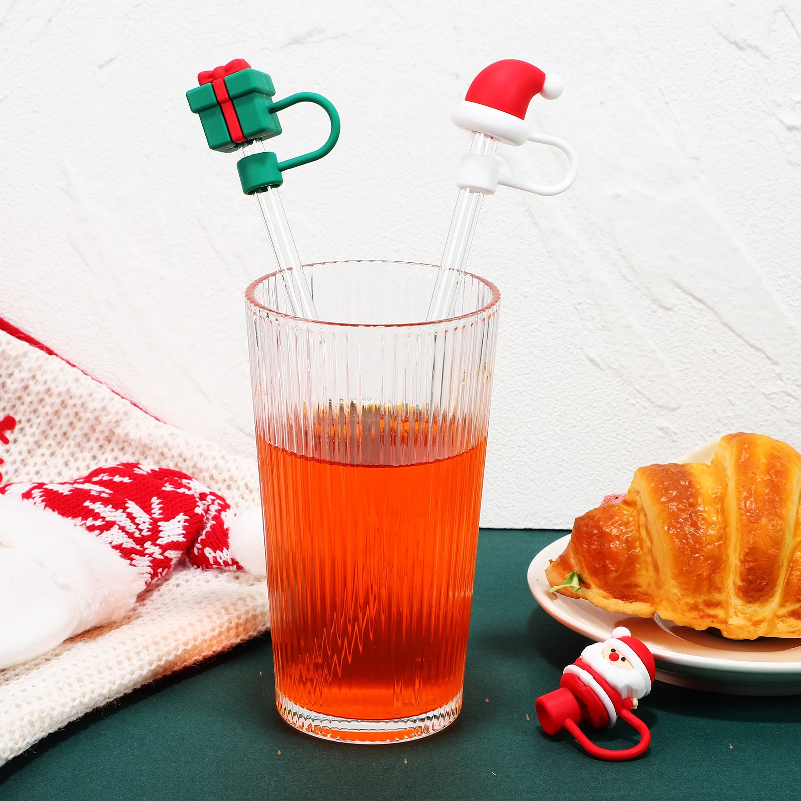 

6 Pcs Holiday Straw Toppers Small Decoration Dust Plug Straws Caps For Covers Accessories Stoppers