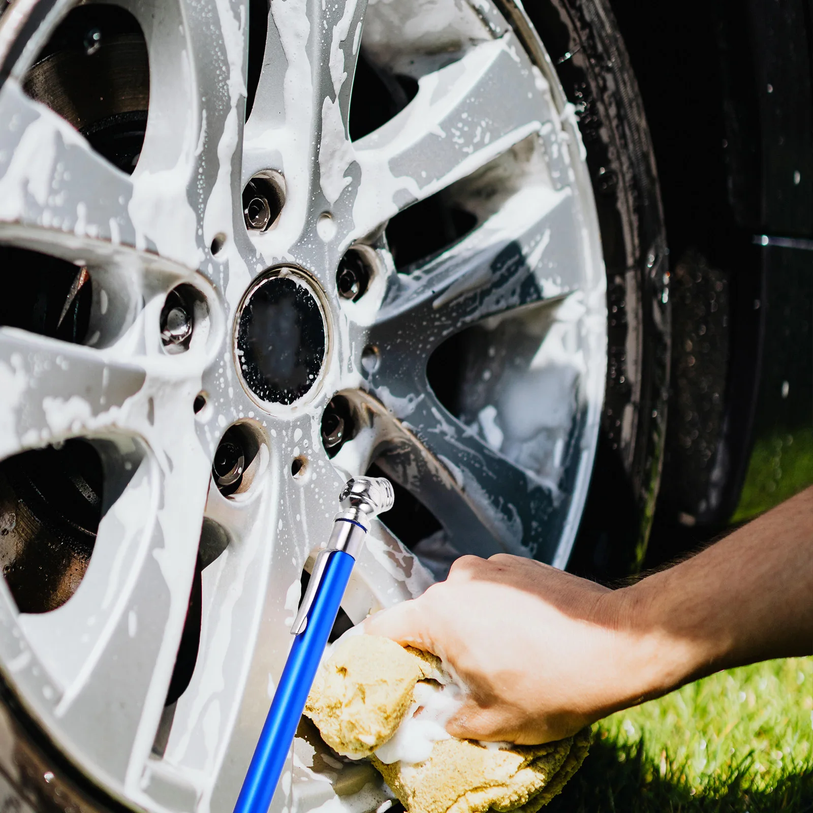 Мини-манометр в шинах