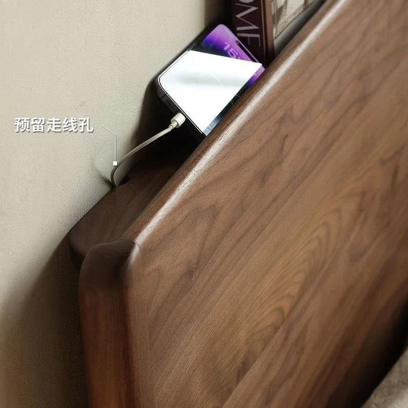 เตียงไม้เนื้อแข็งวอลนัทดำอเมริกาเหนือ สำหรับห้องนอนใหญ่ ขนาด 1.8 เมตร เตียงคู่ สไตล์นอร์ดิก โมเดิร์น เรียบง่าย เหมาะสำหรับอพาร์ทเมนต์ขนาดเล็ก