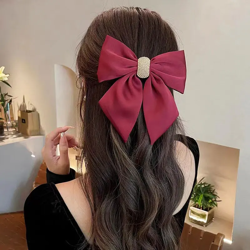 

Red Bow Design Women's Hair Clips Inlaid With Zircon Shiny Luxury Fashion Wedding Party Side Clip Women's Hair Accessories 2025
