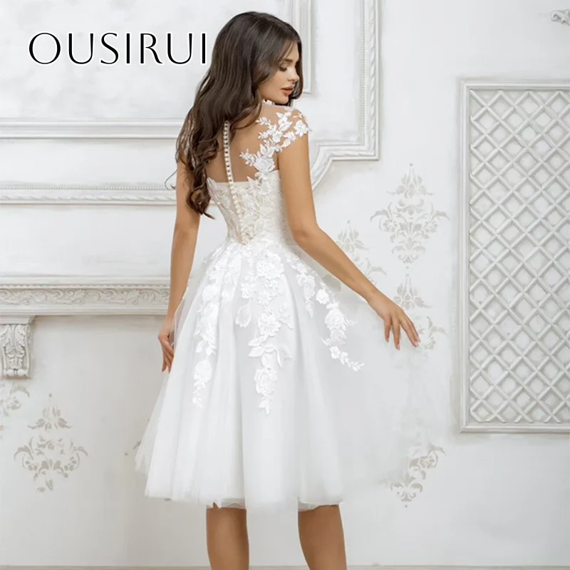 فساتين لحفلات الكوكتيل مزينة برقبة على شكل حرف V وأكمام قصيرة على شكل حرف a وأزرار خلفية بطول الركبة مخصصة