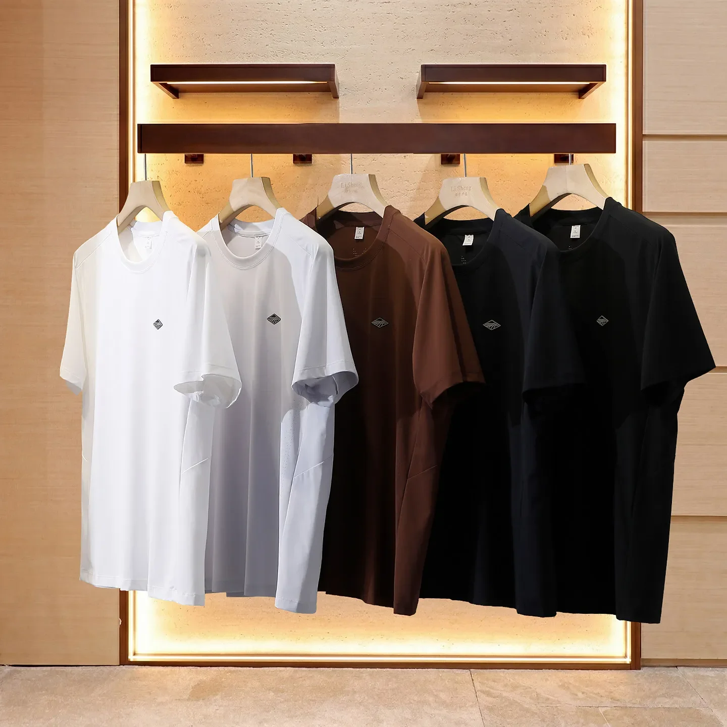 

Lightweight and unburdened! Summer men's fitness sports elastic quick-drying casual short-sleeved T-shirt large size