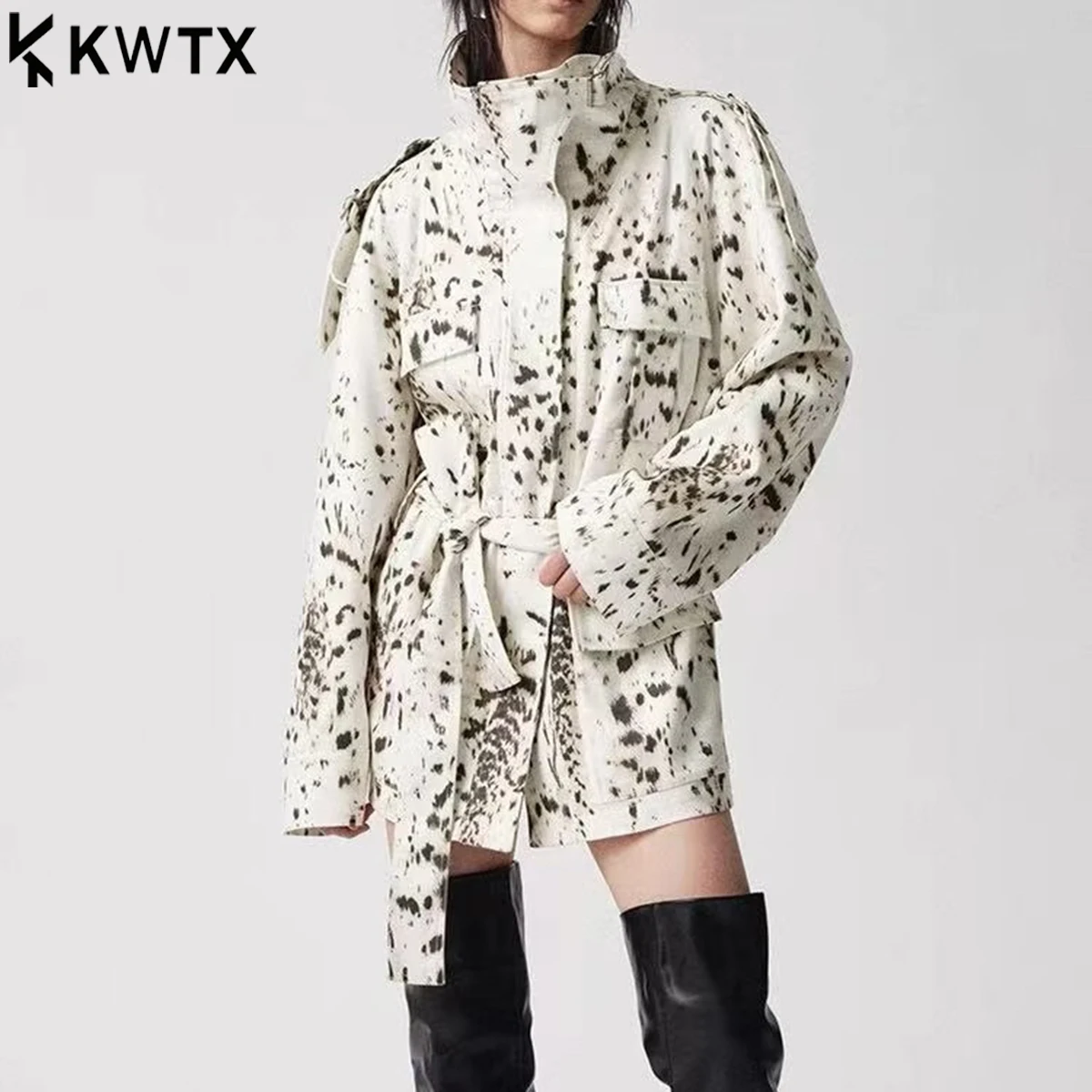 

KWTX Women’s Exclusive Print High Neck Top 2025 Autumn Casual Long Sleeve Minimalist Comfortable Elegant Premium Quality Fashion
