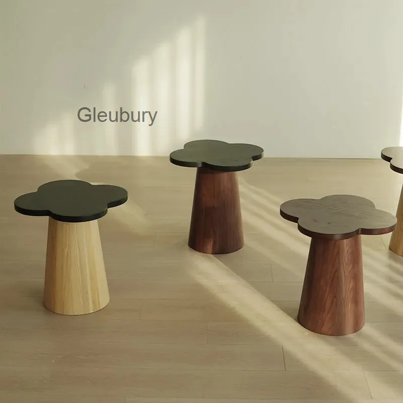 Flower-Shaped Wood Side Table, Unique Clover Top Accent End Table, Cute Small Coffee Table for Living Room, Bedroom, Balcony