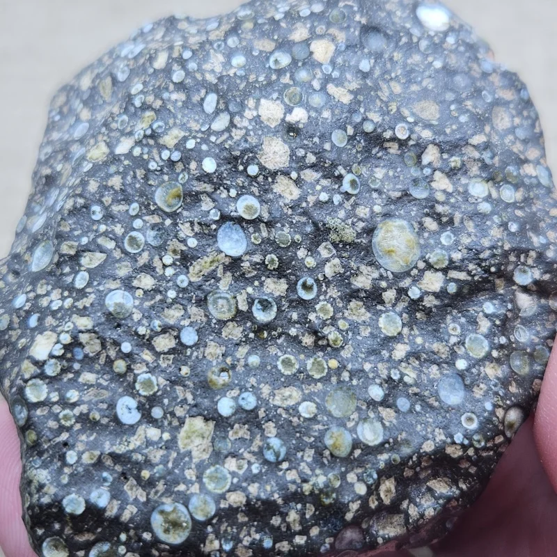 Natural Purple fluorite Crystal Quartz Energy Stone Healing Reiki Spiritual Feng Shui Prayer Witchcraft Home Decor