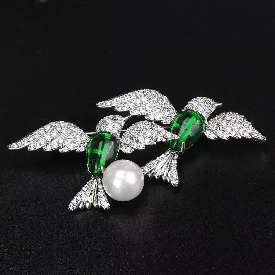 3rows-green-jade-round-8mm-round-necklace-bird-brooch-43-46cm-woman's-jewelry-nature