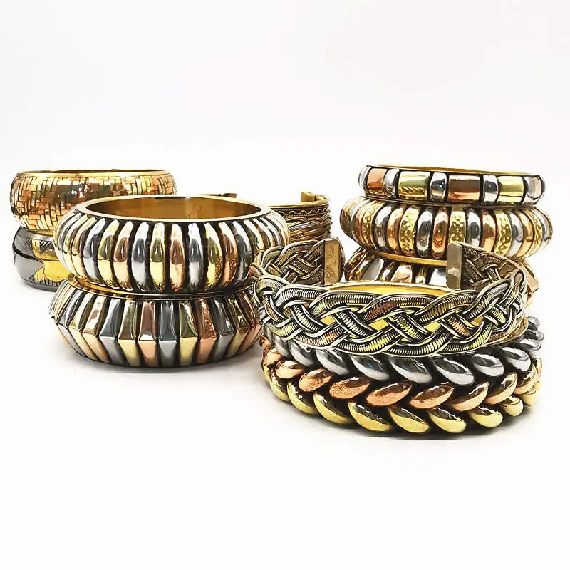 Ethnic Fashion Metal Collection for 2024 Tibetan Copper Brass Cuff Bangles Multi Designs BB-002