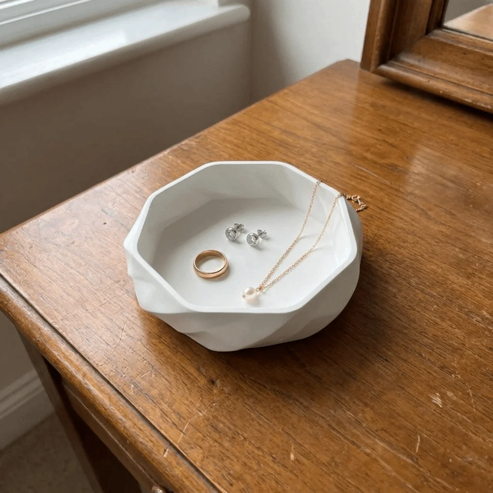 Multi-functional 3D Printed Smooth Swirl Storage Tray Matte Simple Jewelry Dish Plastic Small Item Holder Coin