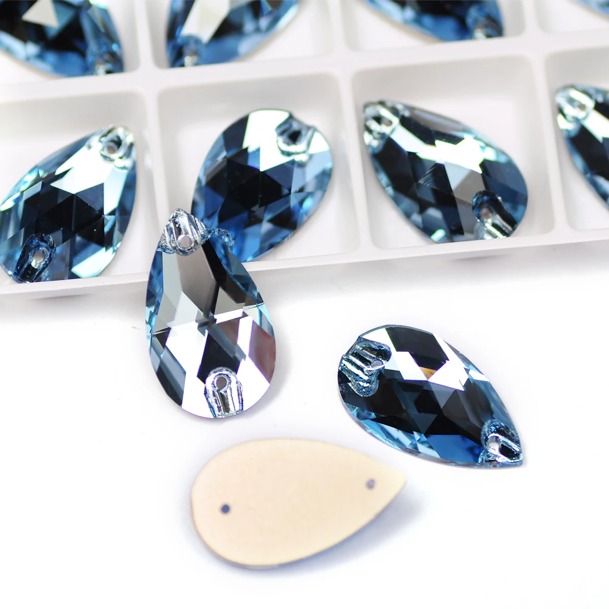 

DIY Aquamarine Shiny Glass Tear Drop Sew on Rhinestones Crystal DIY Beads For Jewelry Making Needlework Decorations Accessories