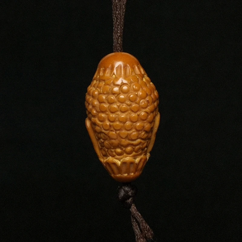 YIZHU CULTUER ART Size 2.7 × 1.5 cm Chinese Hand Carved Olive Nut Buddhism Buddha Head Statue Netsuke Pendant