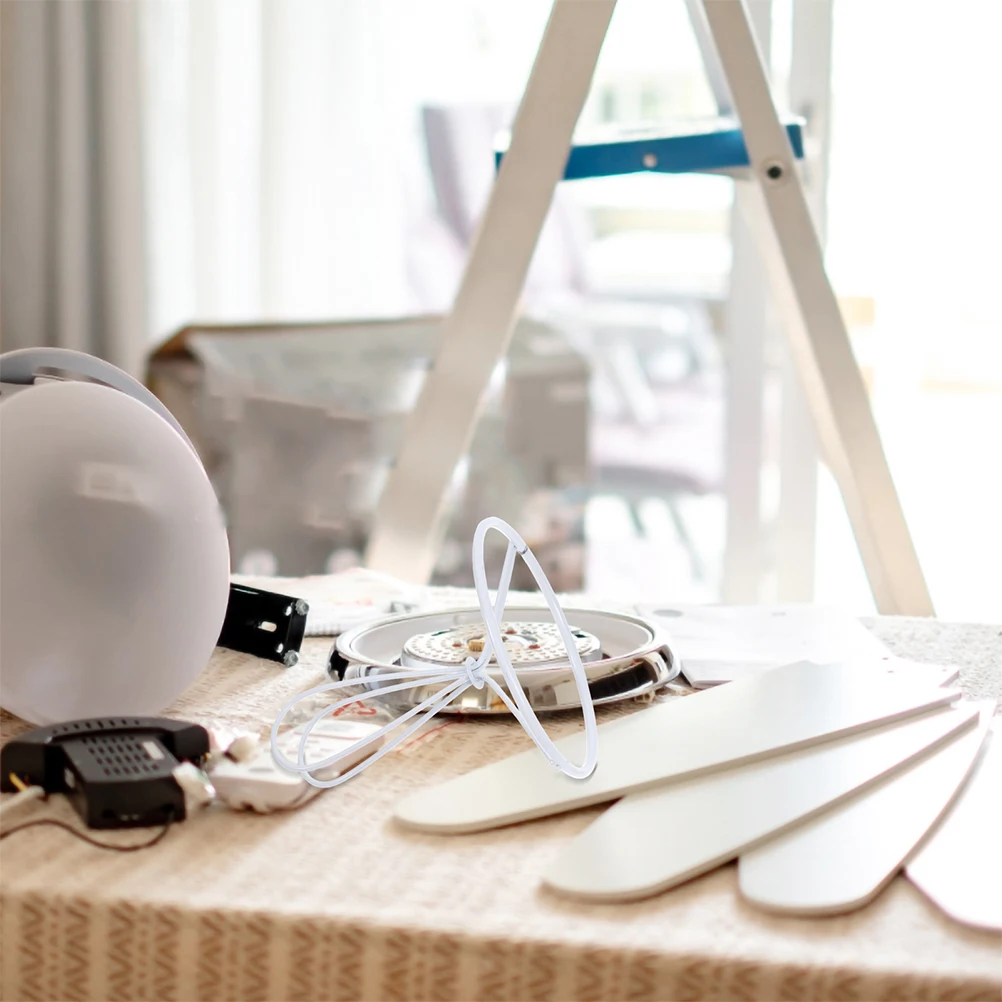 

3Pcs Cone Lampshade Frame Lamp Shade Clip Bracket DIY Lampshade Making Supplies Wire Lamp Shade Ring for Chandelier Pendant