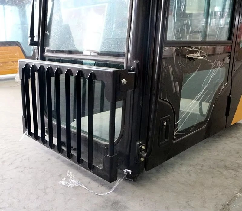 حفارة باب الكابينة أجزاء آلات البناء الأساسية حفارة المقصورة الزجاج