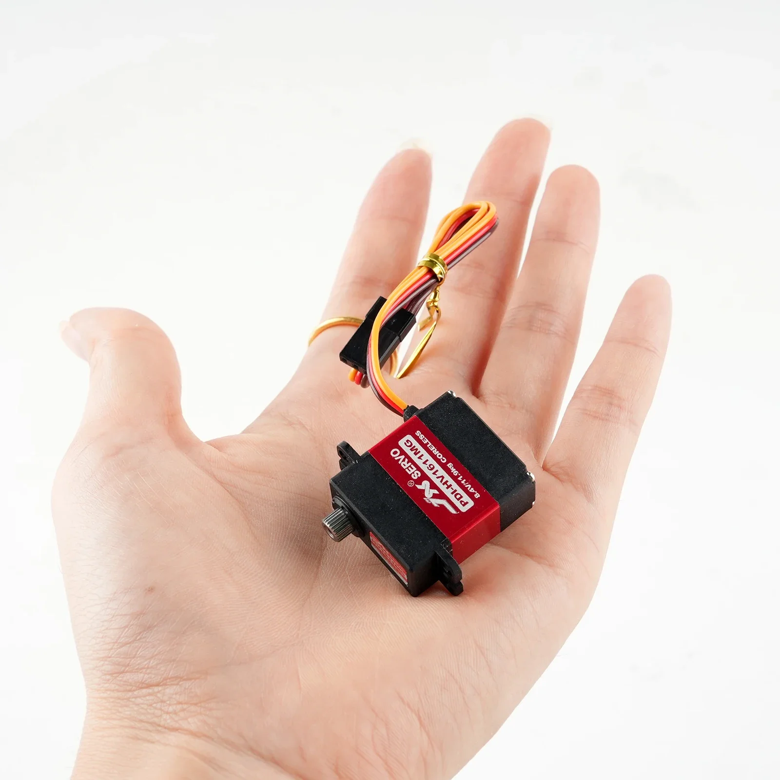 JX PDI-HV1611MG Micro Digital Servo - عزم دوران 11 كجم، 0.07 ثانية، 8.4 فولت، تروس معدنية، محرك بدون قلب