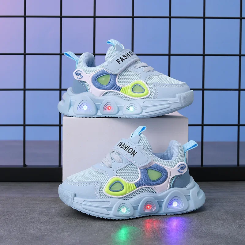 2024 primavera nuove scarpe da tennis per bambini ragazzi e ragazze scarpe leggere a LED suola morbida gancio ad anello scarpe sportive casual per