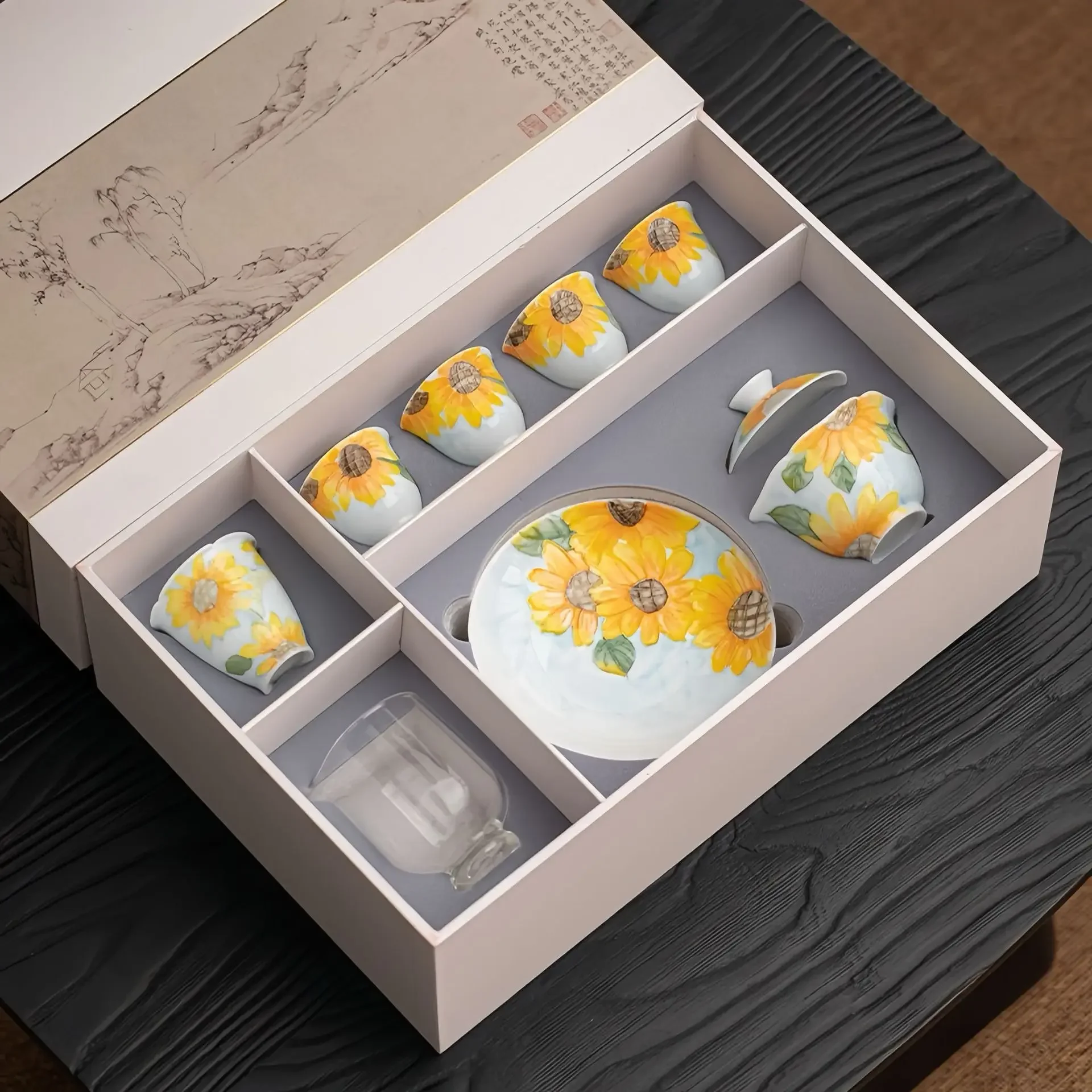 Underglaze Color Hand-painted Ceramic Kung Fu Tea Set, Covered Bowl and Tea Cup, a Complete Set of High-end Tea Making Tea Sets