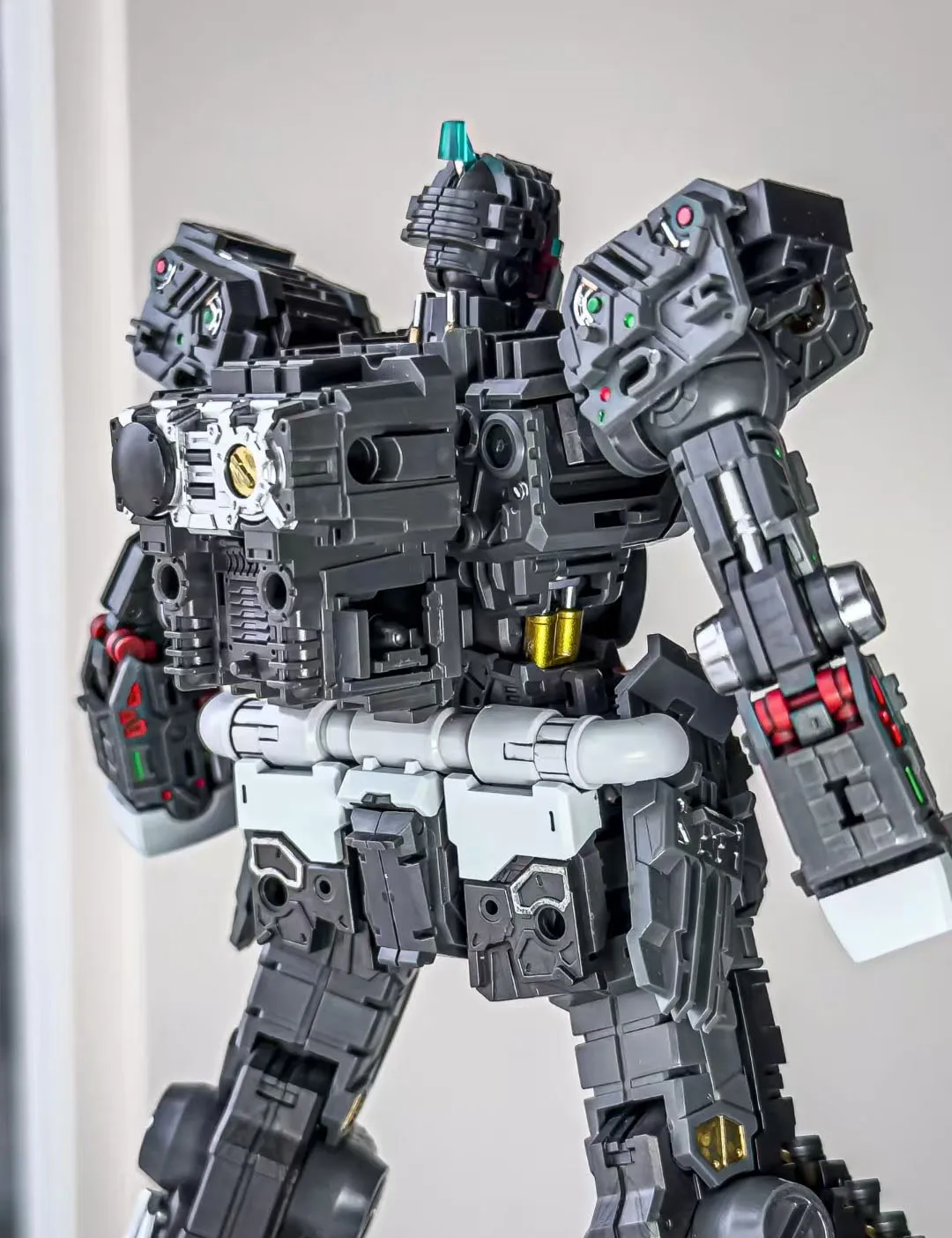 متوفر محور Solomn 1/100 Mg Rx-78gp02a Physalis تجميع نموذج أطقم هيكل عظمي بلاستيكي عمل الشكل روبوت نموذج بلاستيكي اللعب