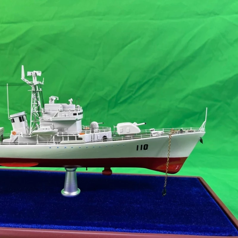 กองทัพเรือจีน 110 Dalian Missile Destroyer รุ่น 051 ประเภททหารโลหะผสมนําทางสําเร็จรูป STATIC Collection เครื่องประดับ