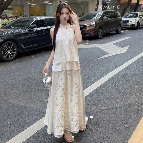 Imagen 2 del producto Nuevo conjunto Y2k de estilo chino, Tops sexis sin mangas con cuello Halter y falda dulce de temperamento de retazos para mujer, conjunto de dos piezas de verano