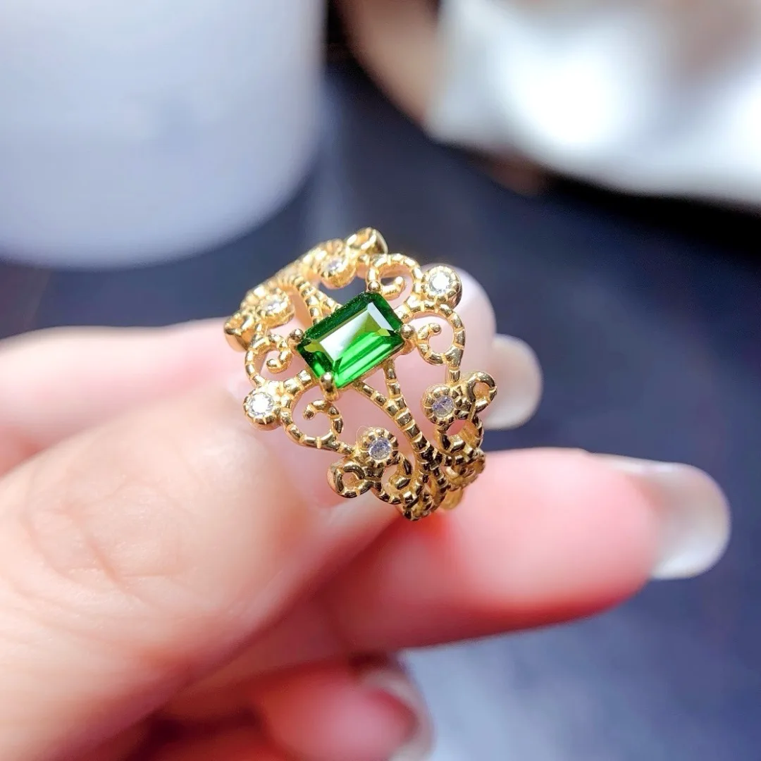 

Sophisticated Natural Diopside S925 Sterling Silver Ring Luxury Fashion Jewelry with A Brilliant EyeCatching Gemstone