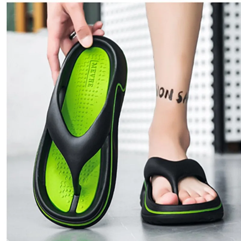 2024 Summer Slippers Men Flip Flops Thick Soled EVA Soft Slides For Men Non-Slip Fashion Sandals Outdoor Beach Summer Shoes