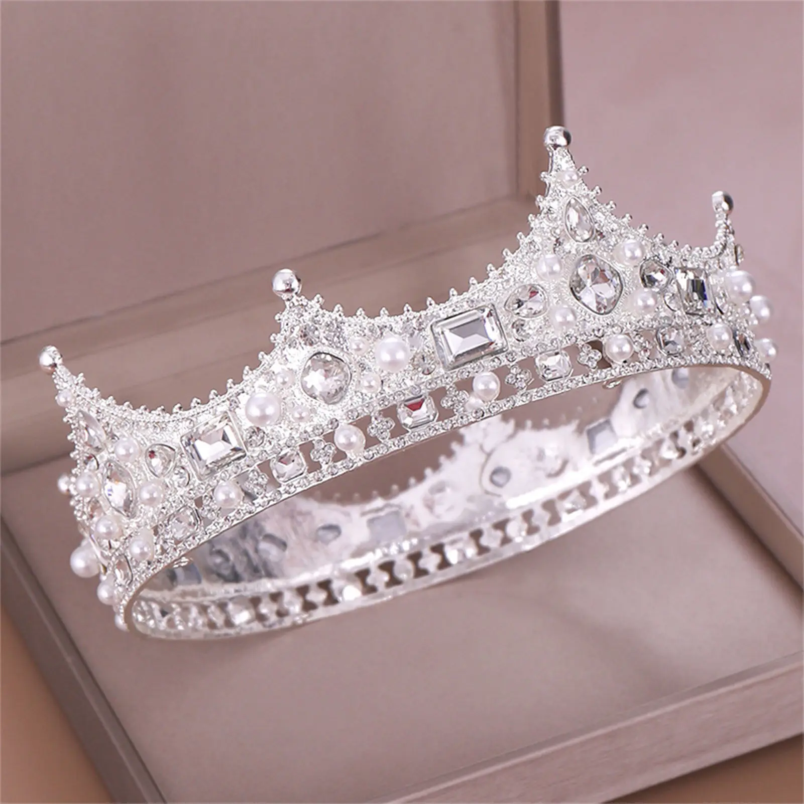 Accessori per capelli corona di perle stile corte corona di strass per ragazze barocche per diadema corona in lega da sposa