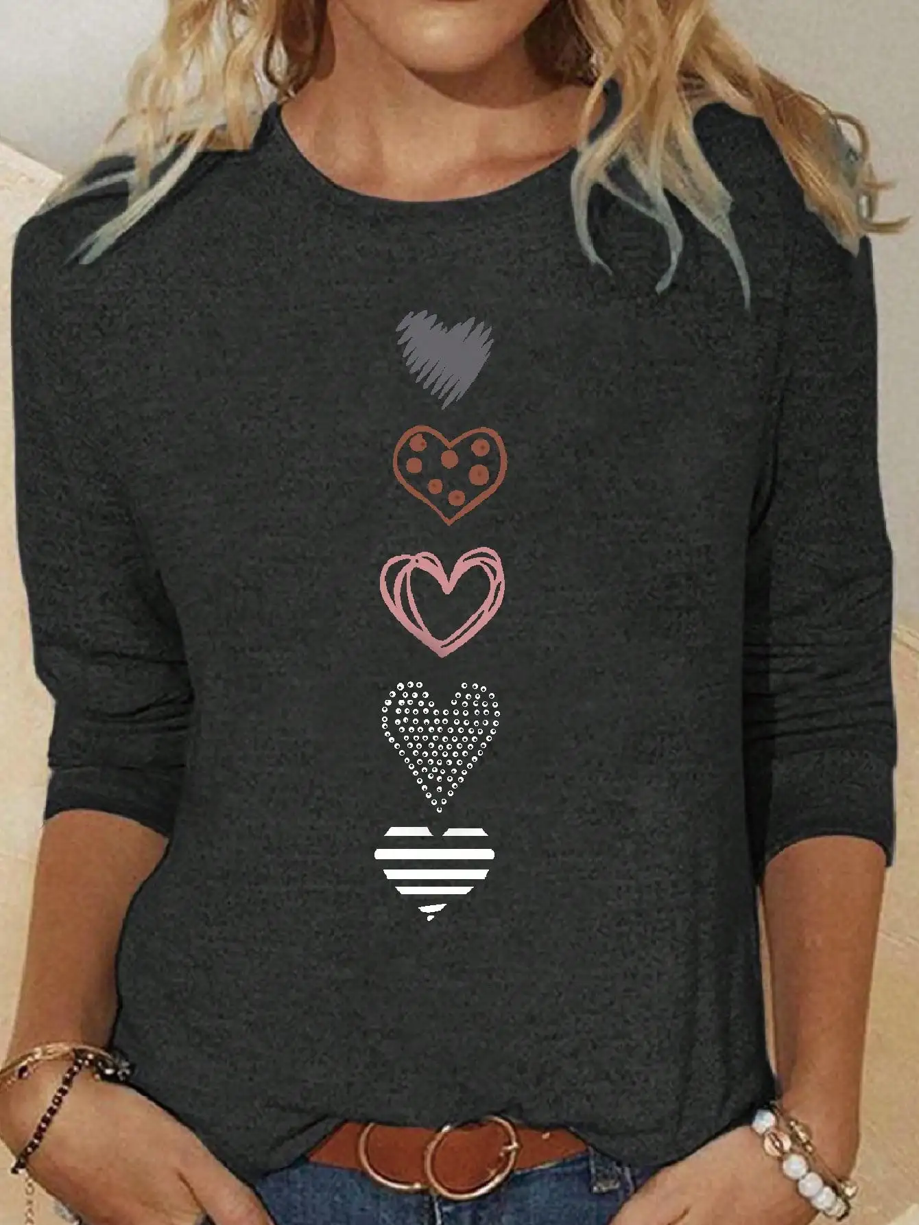 

Spring and Summer Casual Elegant Women's New Style - Love Printed Solid Color Loose Round Neck Long Sleeve T-shirt Top