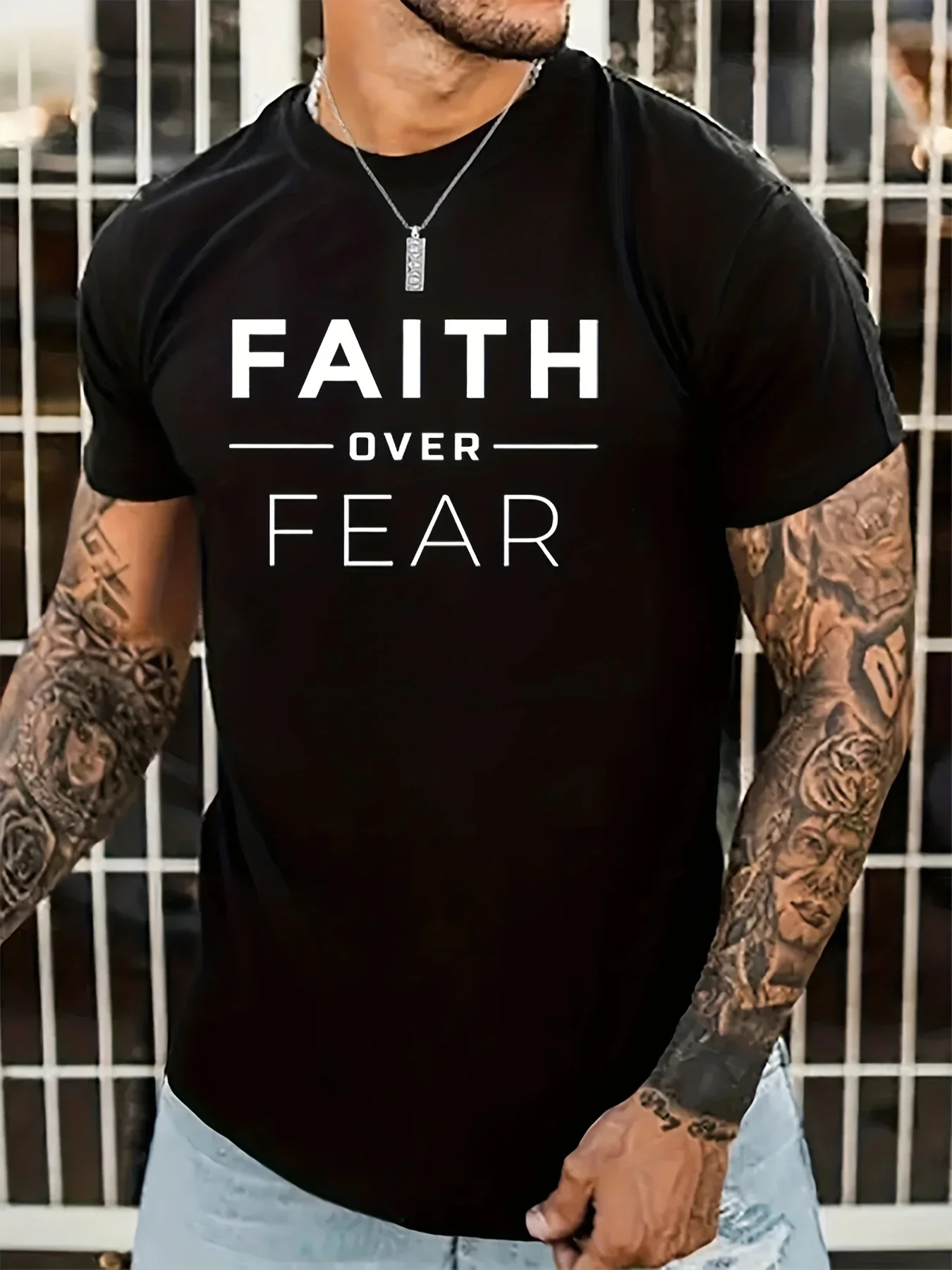 

Мужская футболка с принтом Faith Over Fear, повседневная футболка с коротким рукавом и круглым вырезом, мужская одежда на лето и улицу