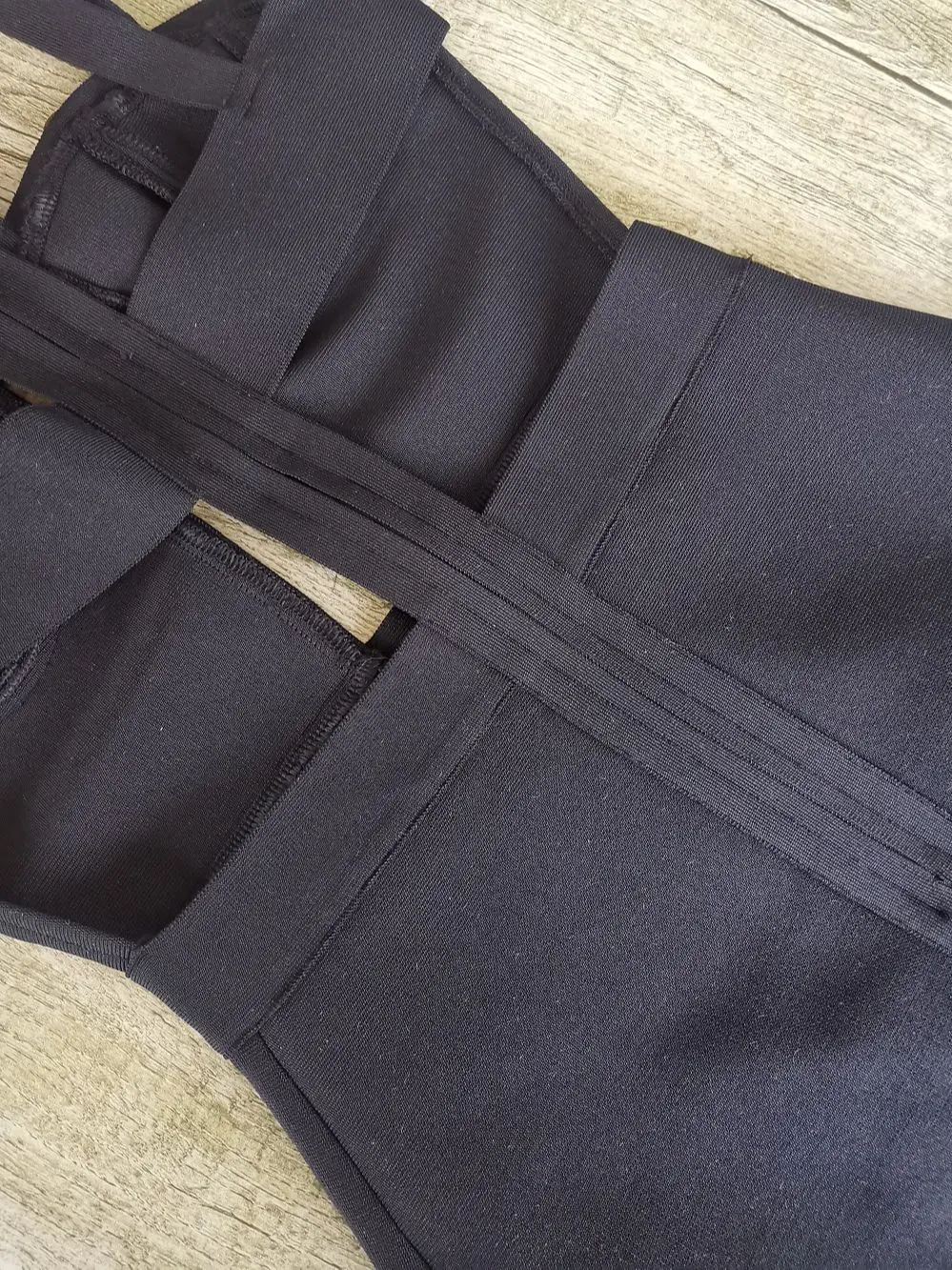 فستان ضيق منقوش للحفلات مطرز بفتحة 2025 للنساء فستان مثير بأشرطة مجوفة فستان نادي هالتر فيستدوس عالي الجودة #6