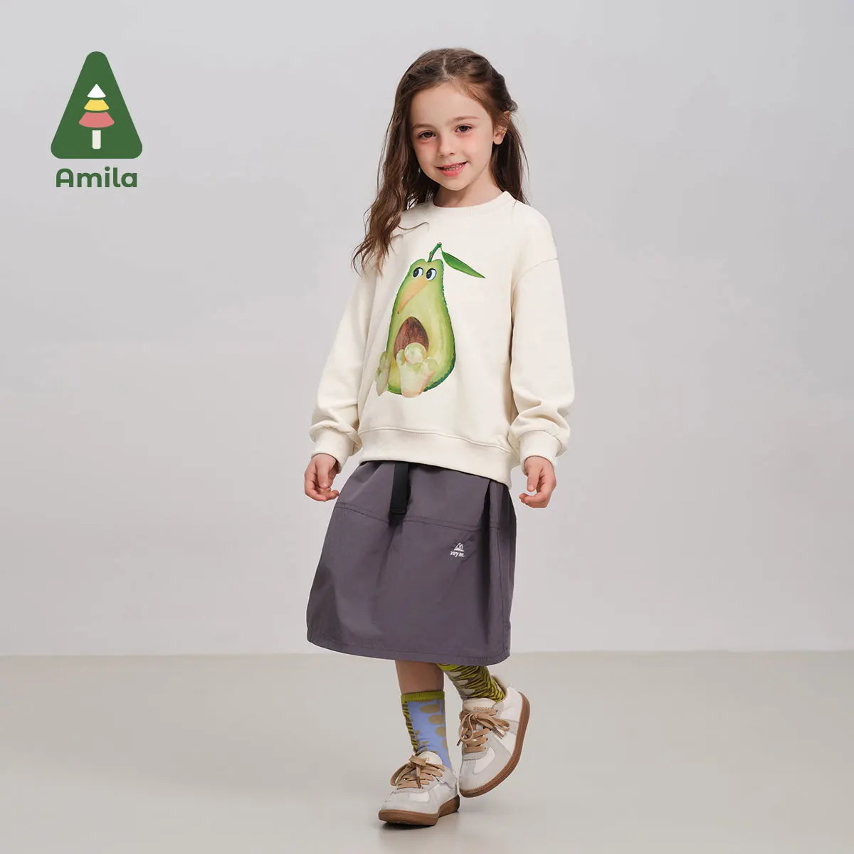 Amila Baby Sweatshirt 2024 Autumn New Boys And Girls Cartoon Round Neck Soft And Breathable Solid Color Children’s Pullover