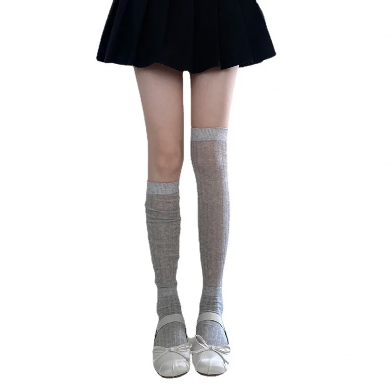 Летние простые белые носки до середины икры в японском стиле для женщин, тонкие милые хлопковые носки выше колена в вертикальную полоску, универсальные носки