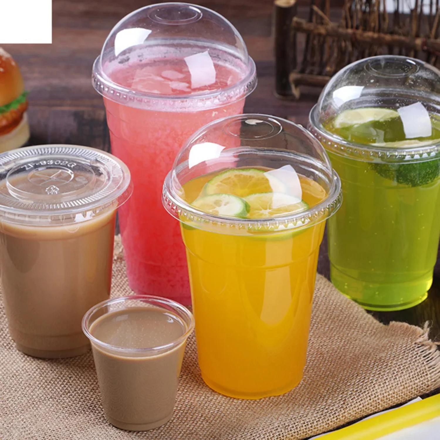 Disposable Clear Plastic Cups with Dome Lids - Tea Fruit Juice Tea Tableware - 360ml/380ml/500ml - Pack of 50/100