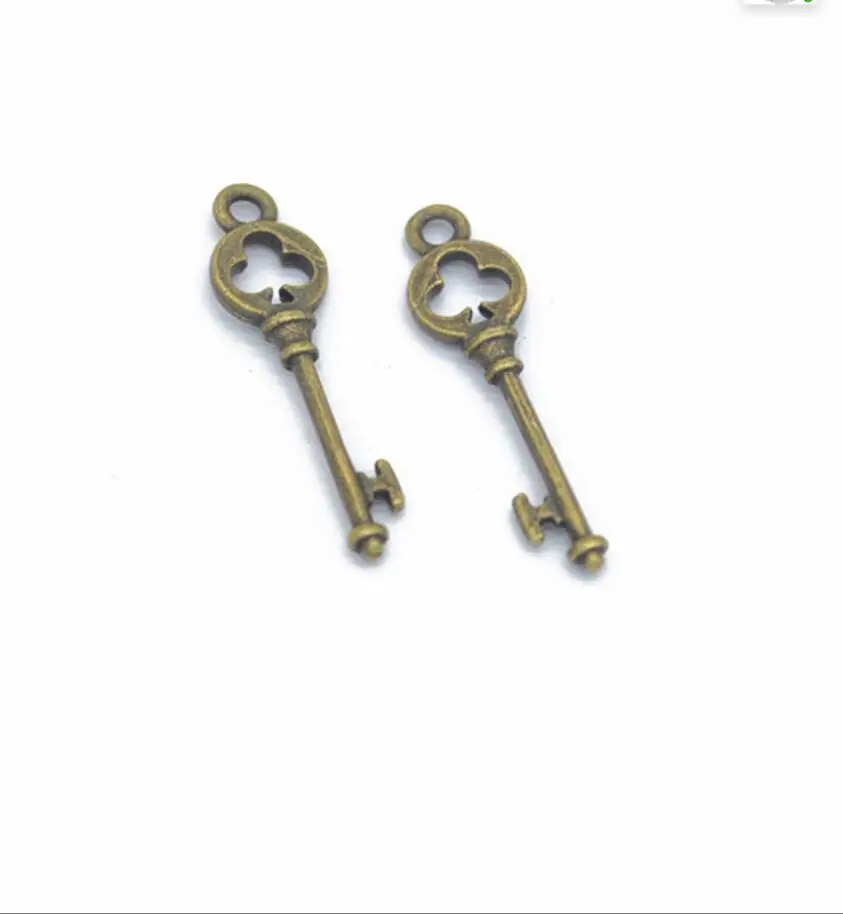 100pcs Charms Vintage Skeleton Key 21x9mm Tibetan Bronze Silver Color Pendants Antique Jewelry Making DIY Handmade Craft F0422