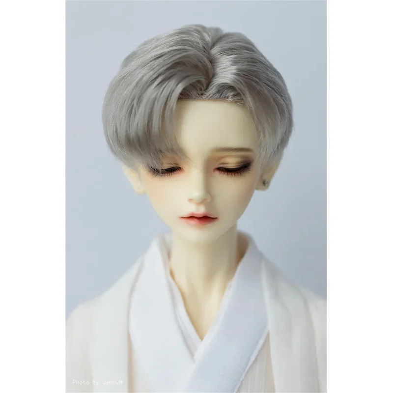 Poppenjongenspruik 1/3 1/4 Melkzijde Aantrekkelijk 4-kleuren Spot Voorraad Rood Groen Styling Kort Haar BJD/SD Cadeaus Poppenaccessoires XC