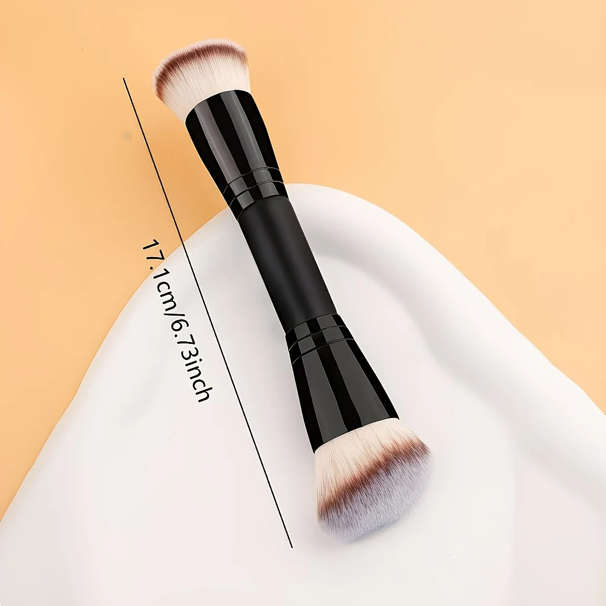 Facial Makeup Brush, a Portable Double-Headed Multi-Functional Makeup Brush, Foundation Brush, Contour Brush, Loose Powder Brush