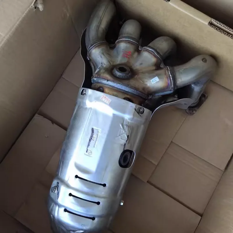 For Jeep Renegade Compass Cherokee Chrysler 200 2.4 catalytic converter exhaust purifier