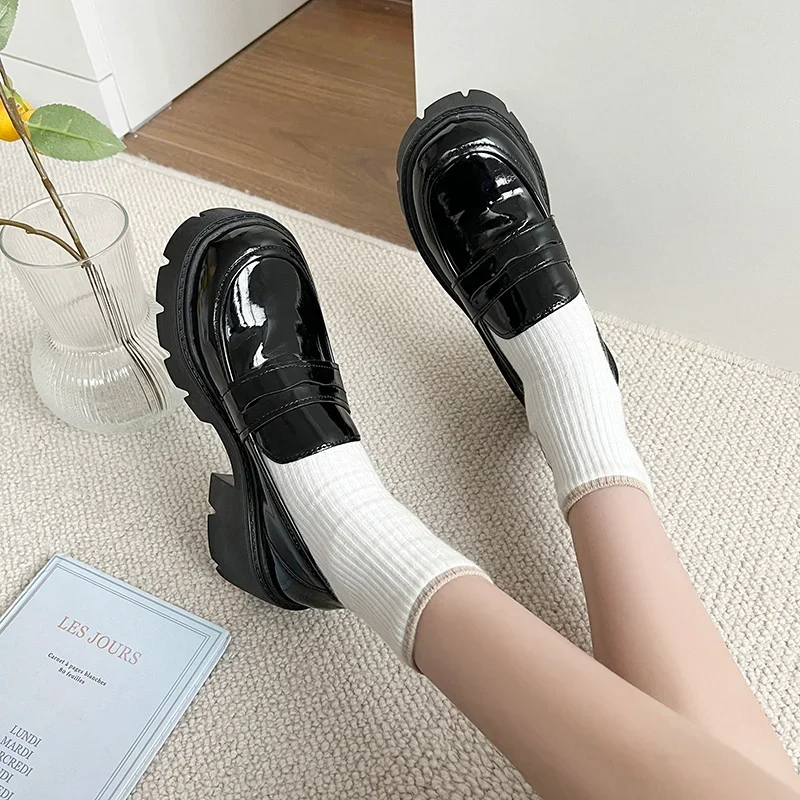 Loafers Woman 2024 Spring and Autumn British Style Punk Platform Slip-on Lolita Shoes Fashion Pu Leather Heeled Mary Jane Shoe