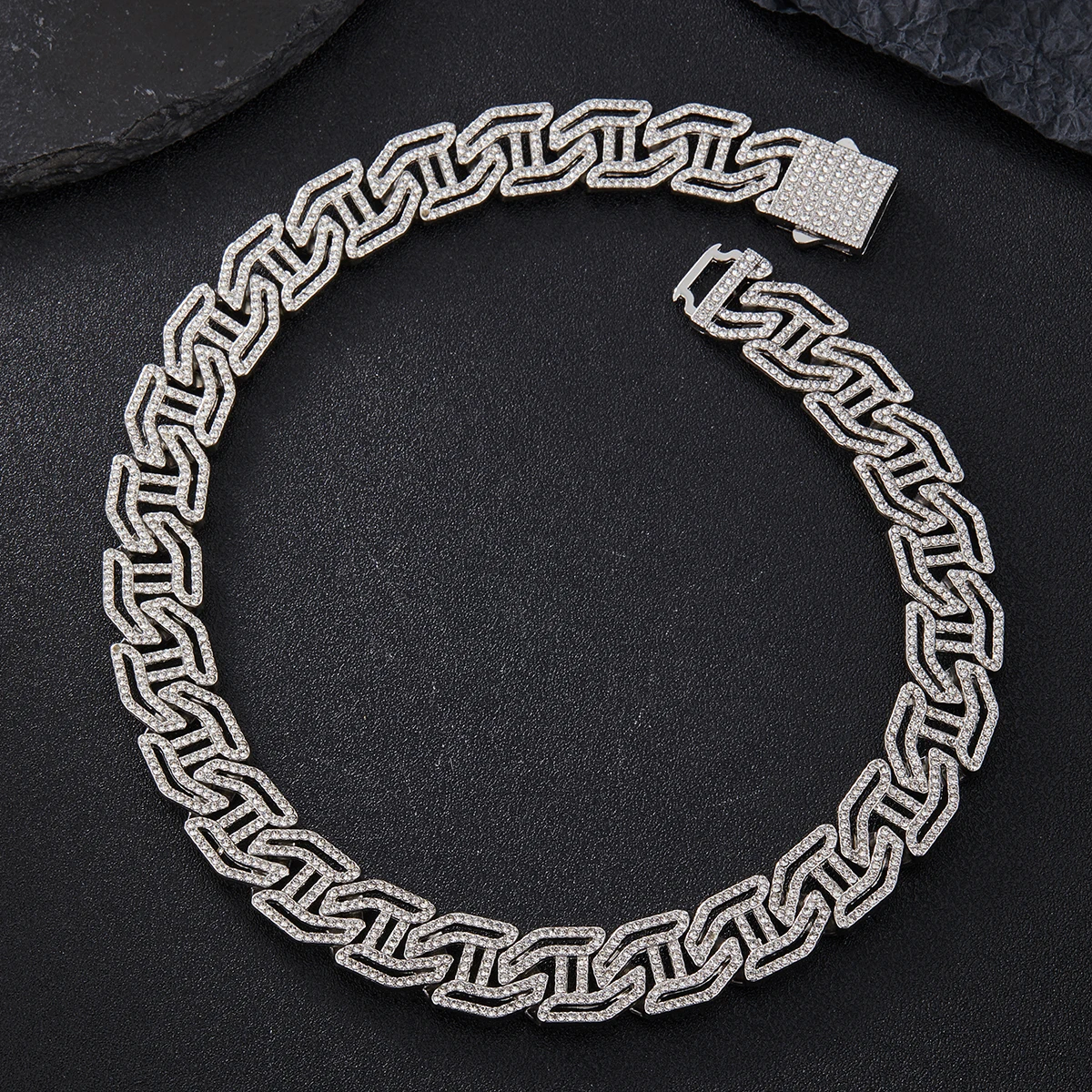 High quality geometric 16MM Cuban chain necklace bracelet, hip Hop back-to-school season jewelry accessory for men and women