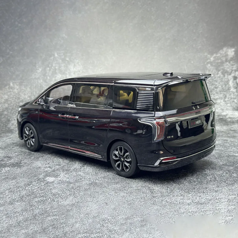 Red Flag HQ9 Alloy Car Model, MPV Collection Display, Tabletop Decoration, Micromodel Hongqi FAW, 1:18