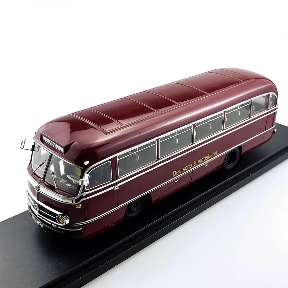 1/32 Bus Model O321H Simulation Resin Bus Model Collection Gift