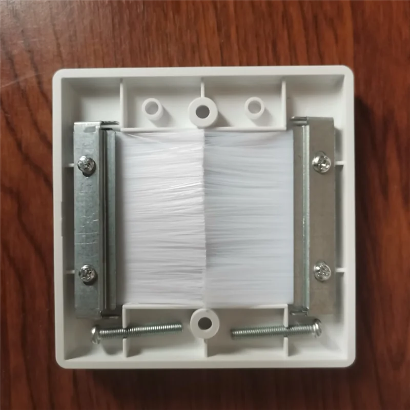 

AEE6-2Pcs Щетка для скрытого монтажа Щетка для настенной пластины Одиночная 1-местная настенная розетка Кабельная входная пластина Аккуратное крепление Лицевая панель Настенная пластина