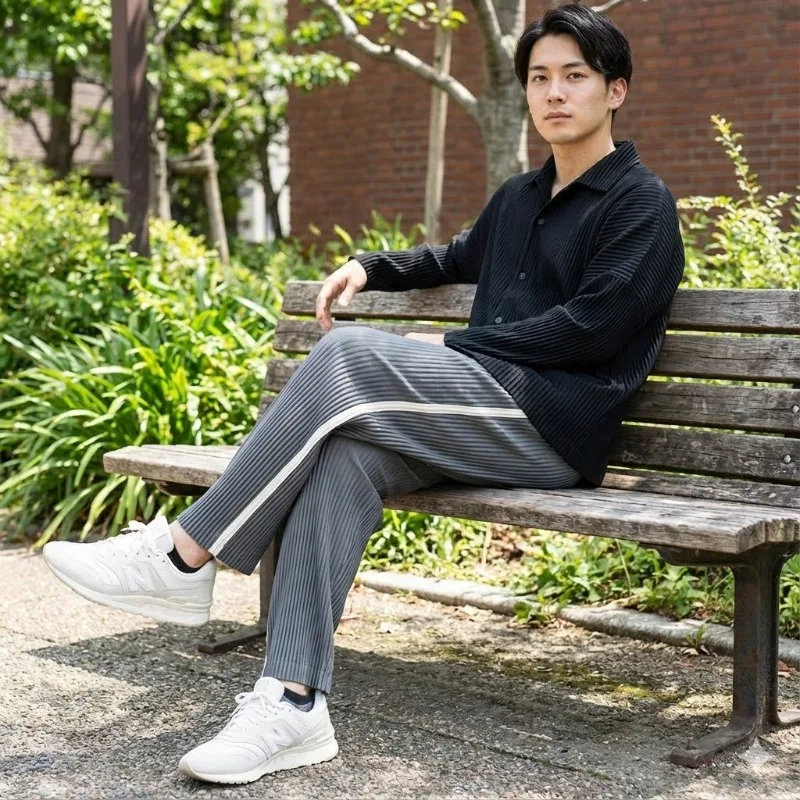 

Miyake Pleated Pants Men's 2026 Breathable Straight Loose Plus Size Fold Trousers Side Blocking Loose Casual Summer New Japanese