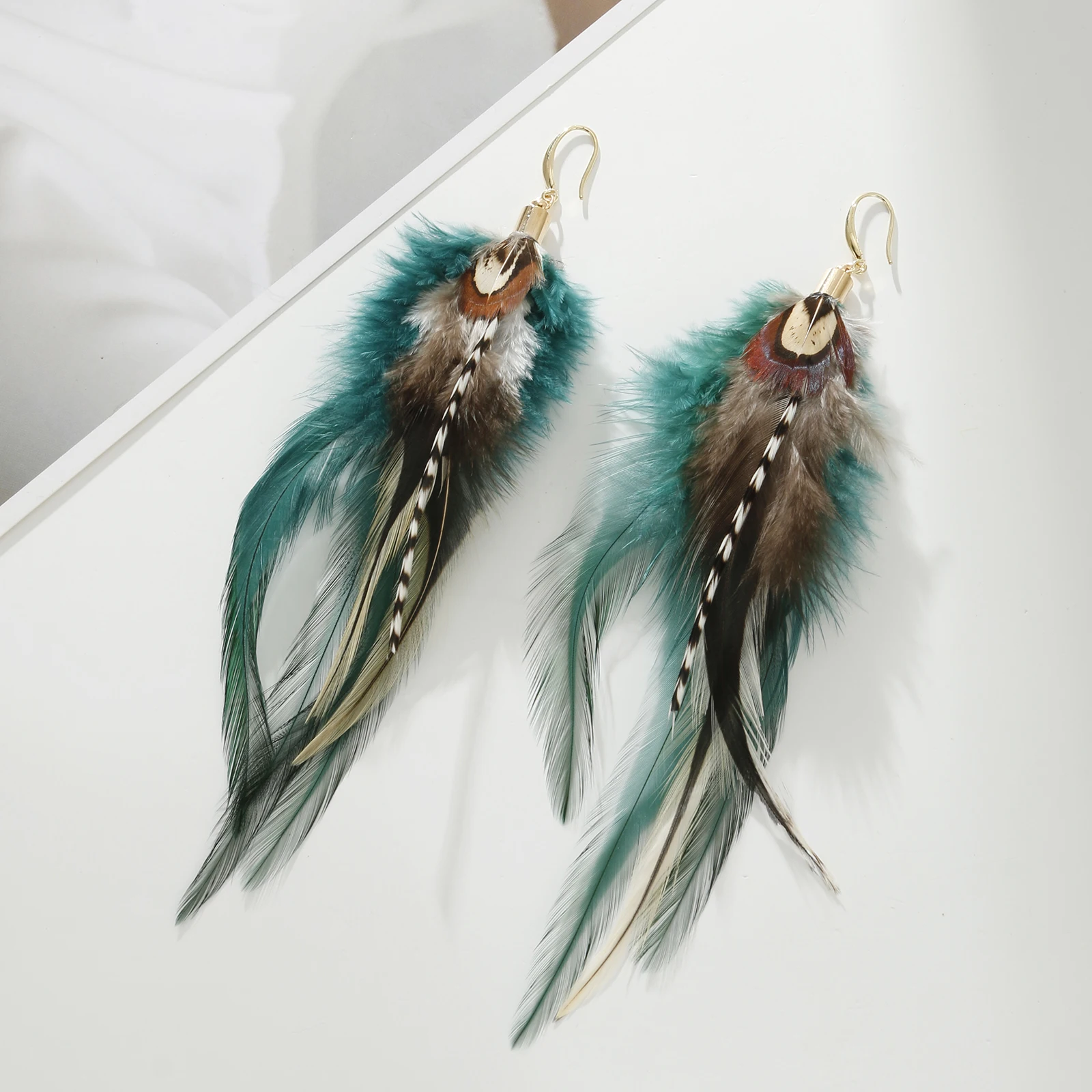 lureme Boho Multicolor Pheasant Peacock Feathers Dangle Earrings for Women Girls Big Drop Earrings(er006406-1)