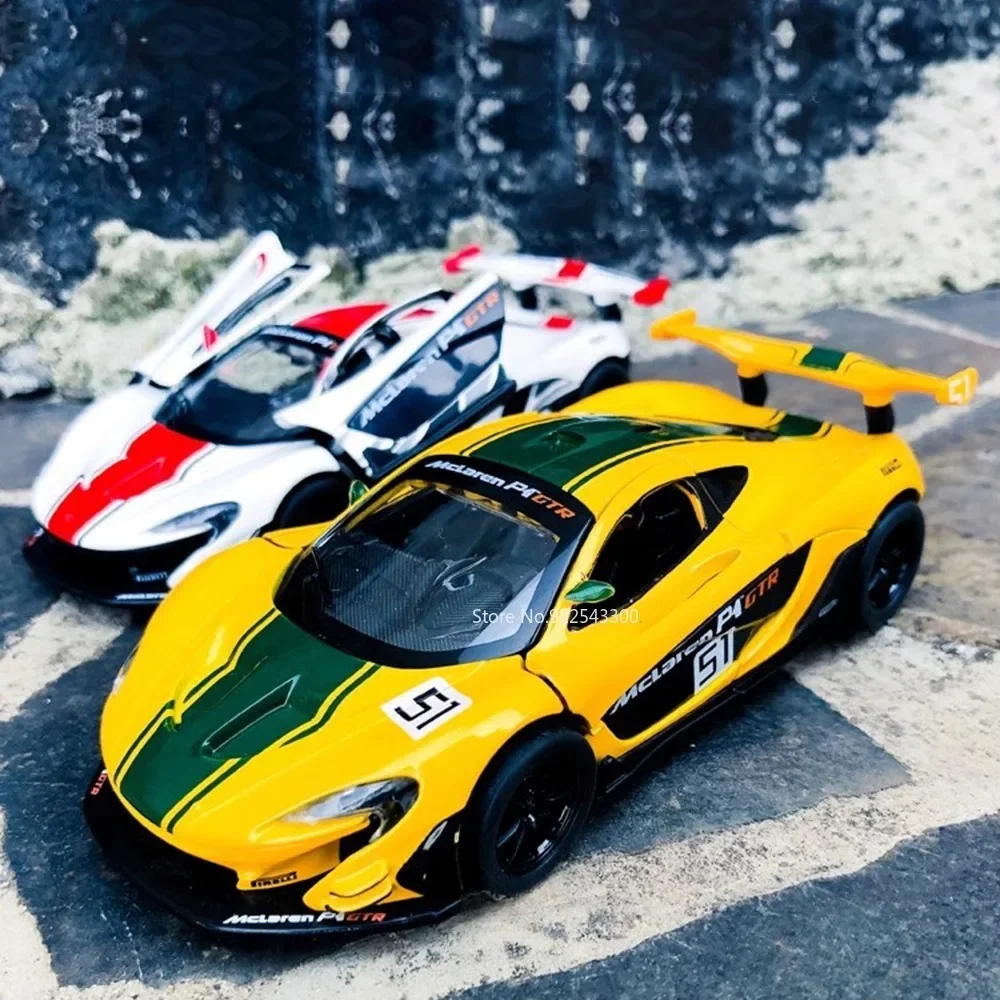 1/32 Scale McLaren P1 Gtr Model Car Toy Metal Diecast 2 Doors Opened Racing Vehicle Models Music Light Collection Gifts for Boys