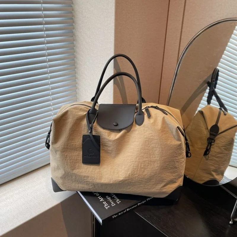 トレンディでおしゃれなカジュアルレザーおむつバッグ女性用高級デザイナー大容量エレガントショルダーバッグクラシックシンプルヴィンテージ